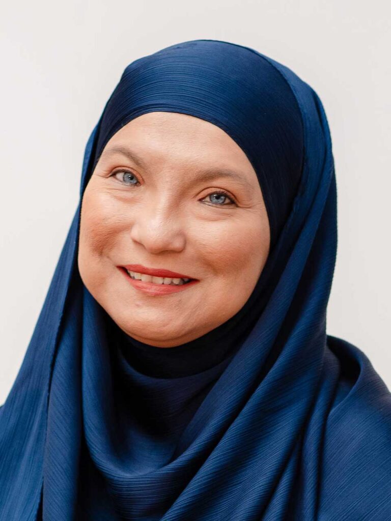fathiyah-muen Fathiya Muen